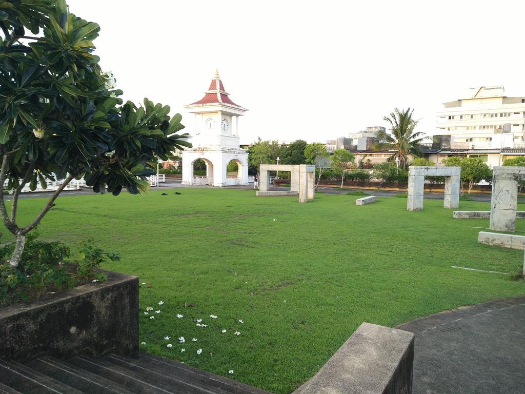 Hotel In Phuket House Exterior foto