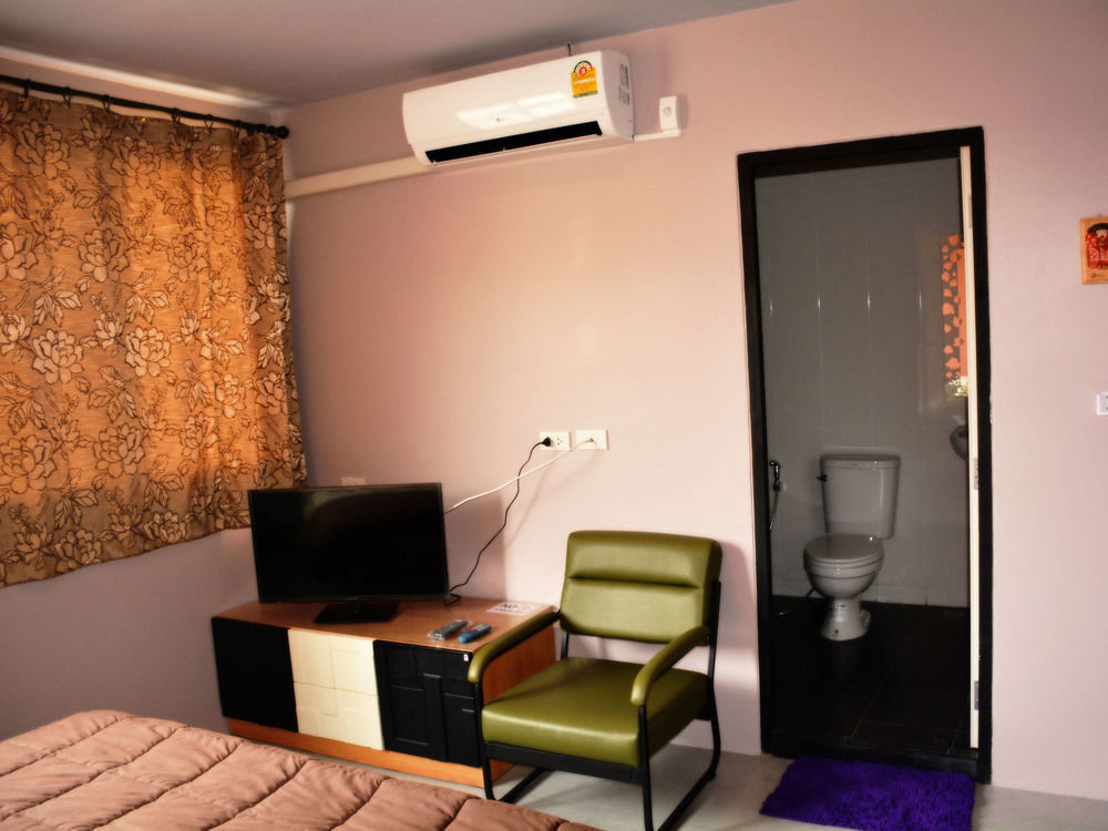 Hotel In Phuket House Exterior foto